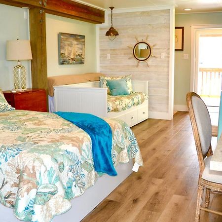 Waterfront Guesthouse On Key Allegro/Little Bay With Dock Рокпорт Экстерьер фото
